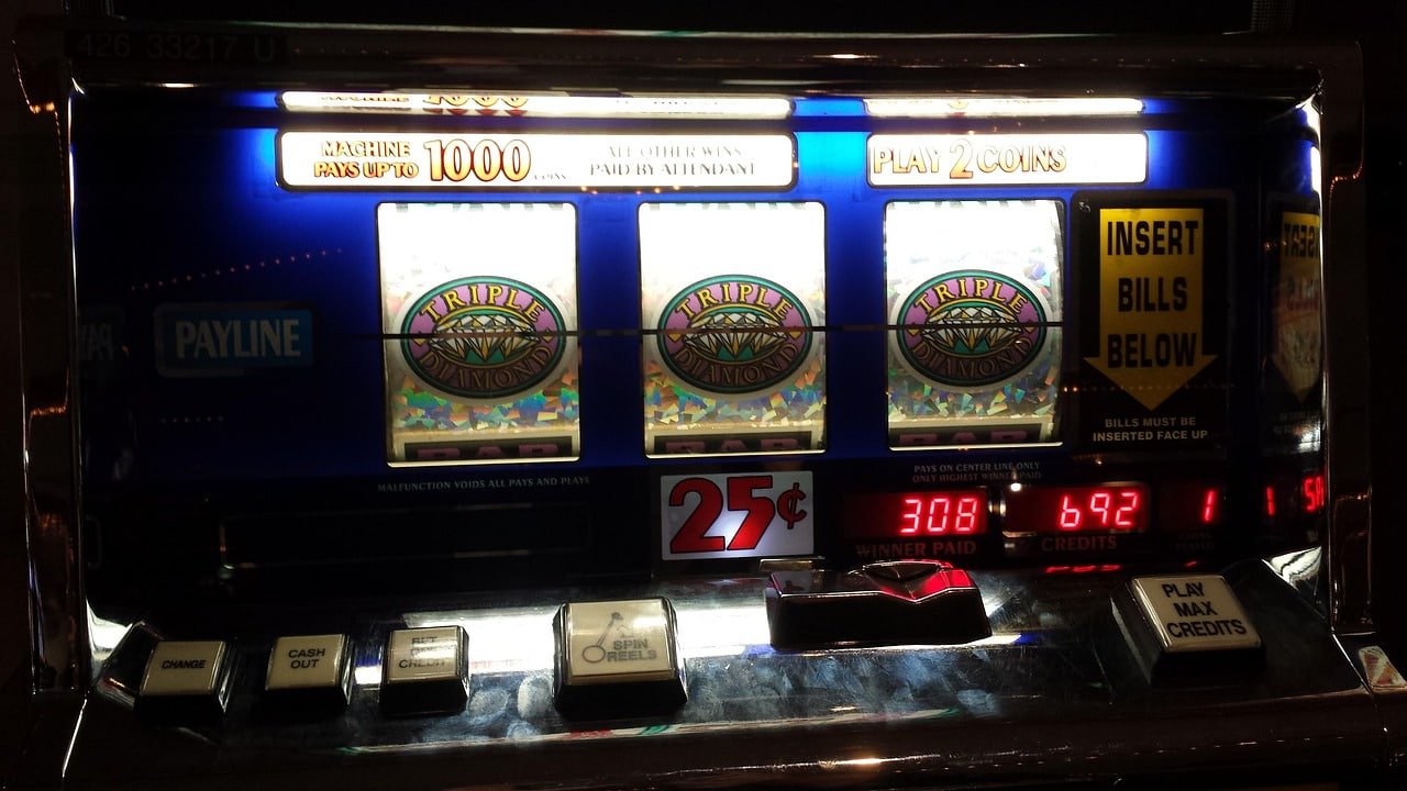 q79 bus Baccarat နှင့် Roulette ကာစီနိုဇုန်